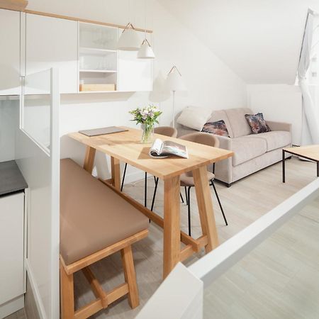 Nordstrand Suite - 50 M Zum Strand ノルダーナイ エクステリア 写真