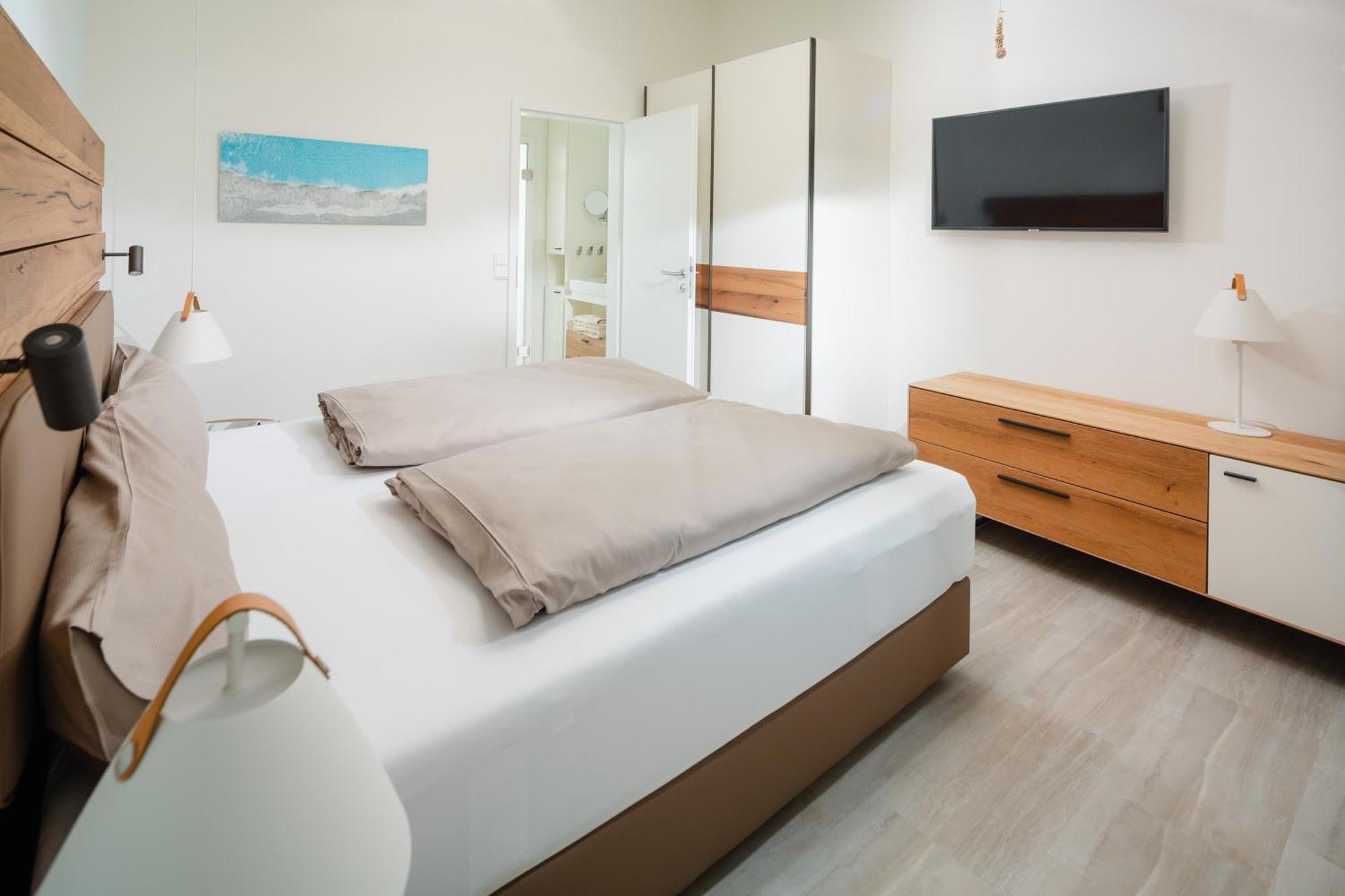 Nordstrand Suite - 50 M Zum Strand ノルダーナイ エクステリア 写真